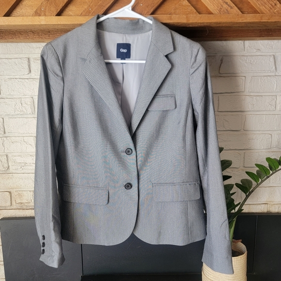 GAP Jackets & Blazers - Gap The Academy Blazer Womens 6 Gray Two Button Front Pockets Lined Career